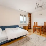 Apartmán Nowa Huta Standard By Bookinghost