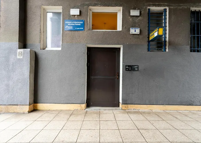 Nowa Huta Standard By Bookinghost