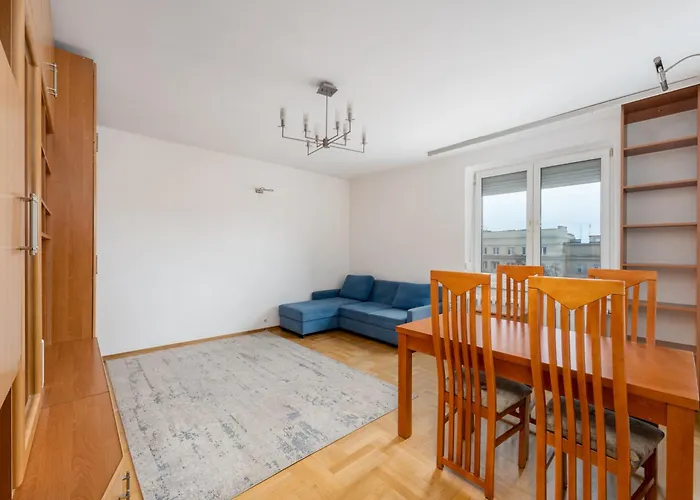 Nowa Huta Standard By Bookinghost * קרקוב