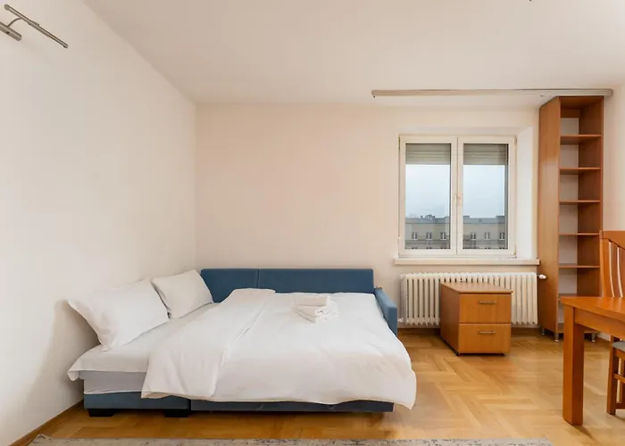 Nowa Huta Standard By Bookinghost * קרקוב