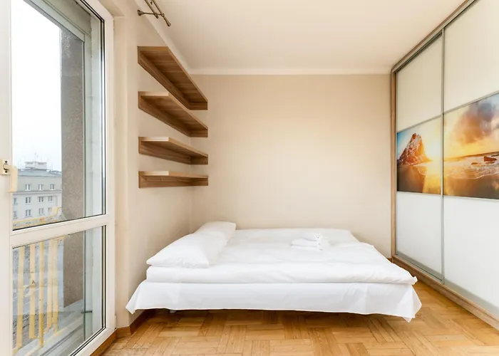 Nowa Huta Standard By Bookinghost * קרקוב