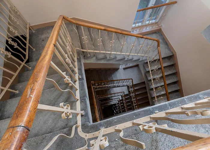 Nowa Huta Standard By Bookinghost קרקוב